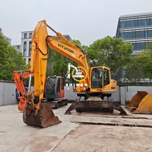 Rueda con Excelente Rendimiento, Usada, Hyundai HYUNDAI210W-9 de Corea, Motor de Segunda Mano a Bajo Precio, Alta Potencia de Excavación, 1.34m - Product Image 2