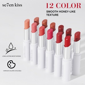 Se7en Kiss 8003 Lápiz Labial Mate Aterciopelado - 4g Fórmula Suave y Mate de Larga Duración Resistente a las Manchas Color Intenso Set de Regalo - Product Image 3