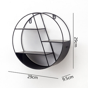 Estante de pared Hexagonal de hierro de dos niveles de estilo europeo, estante de almacenamiento de Metal colgante moderno para decoración de pared del dormitorio de sala de estar - Product Image 4