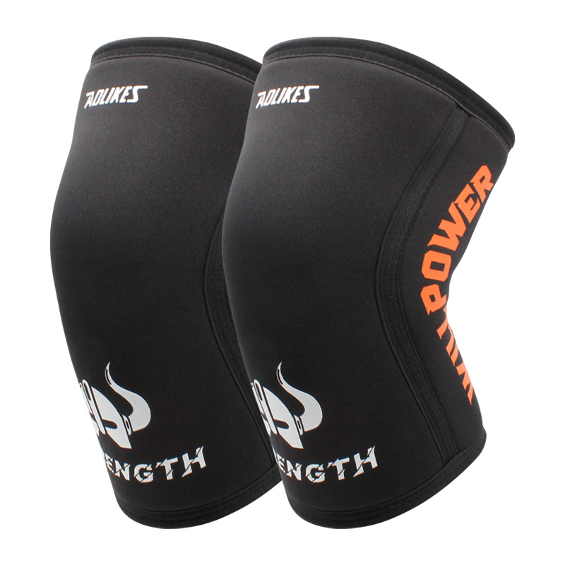 7mm knee sleeves with logo effect picture