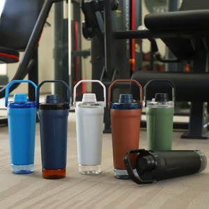 Shaker personalizzato con logo, 600 ml, in acciaio inossidabile, isolato sottovuoto, a prova di perdite, con base portaoggetti - Product Image 4