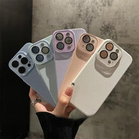 Coque de téléphone unie mate texturée litchi avec protection d'objectif en cristal pour iPhone 17 Pro 16