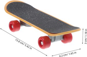 Mini-skateboards en bois et plastique personnalisables avec logo – Jouet éducatif professionnel pour l'exercice cérébral et ornement de bureau - Product Image 1