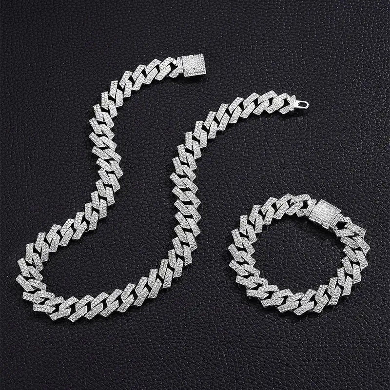 2022 Wholesale Fashion Women, Men Diamond Choker Hip Hop Iced Out Cuban Link Chain Necklace Jewelry/