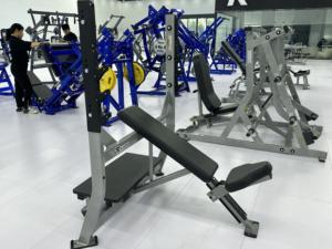 Equipamento de Ginástica Profissional para Uso Comercial, Banco Inclinado para Levantamento de Peso com Placas de Aço, Certificado CE - Product Image 4