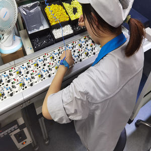 Merrillchip, nuevo componente electrónico Original, lista de BOM al por mayor, <span class=keywords><strong>Chips</strong></span> IC SKY77768-11 - Product Image 2