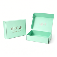 Boîte d'expédition en carton ondulé personnalisée avec design de marque pour la livraison de vêtements en ligne, boîte de colisage en papier