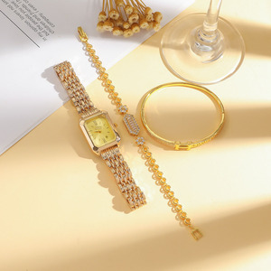 <strong>Fashionable</strong> and Simple square Ladies' Quartz <strong>Watch</strong> Bracelet <strong>Set</strong> - Product Image 5