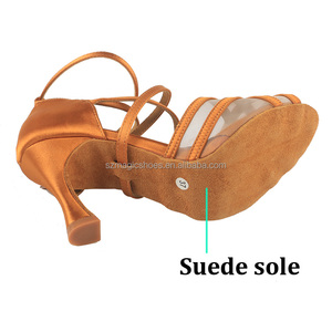 <span class=keywords><strong>Scarpe</strong></span> da Ballo Personalizzate da Donna per Liscio e Latino con Suola Morbida in Raso Marrone Chiaro Tacco 9CM/7.5CM - Product Image 3