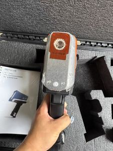 Olympus Vanta portátil de mano de rayos X espectrómetro precio de fábrica analizador para aleación de acero inoxidable elemento de Metal precioso - Product Image 4