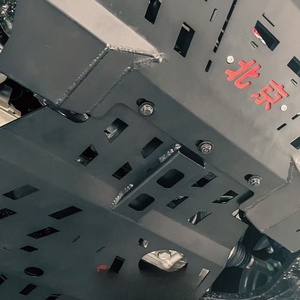Protection de châssis de moteur en acier au manganèse d'épaisseur 3M modifiée et améliorée adaptée aux accessoires 2024 + BAIC Beijing <span class=keywords><strong>BJ40</strong></span> - Product Image 3