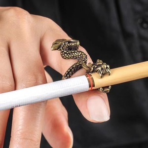 Porte-cigarette en métal avec motifs de dragon, serpent, lion, cerf, animaux, accessoires pour fumeurs avec rangement pour briquet - Product Image 3