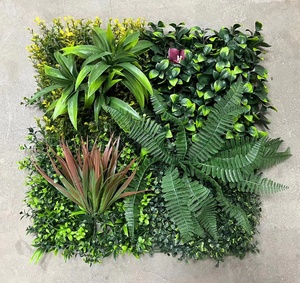 O-G003 personnalisé plantes artificielles à feuilles persistantes <span class=keywords><strong>mur</strong></span> d'herbe Style de la jungle tropicale fausse <span class=keywords><strong>plante</strong></span> verdure toile de fond <span class=keywords><strong>accrocher</strong></span> <span class=keywords><strong>mur</strong></span> de plantes - Product Image 6