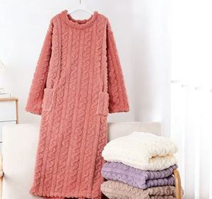 Pyjama-Kleid Verdickter Hausanzug Bademantel Korallenfleece Nachthemd Warm Herbst Winter Damen Langarm Locker - Product Image 2