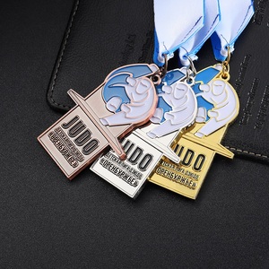 Non rinunciare mai alle medaglie di Judo oro argento rame medaglia quadrata smalto personalizzato Judo Taekwondo arti marziali bambini medaglia competitiva - Product Image 5