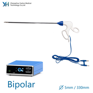 Pinces d'électrocoagulation bipolaires jetables 33 cm avec pointe métallique pour une coagulation chirurgicale fiable - Product Image 4