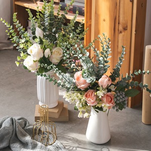 ช่อดอกกุหลาบประดิษฐ์ CallaFloral สีชมพูพีช สำหรับตกแต่งงานแต่งงาน ตกแต่งภายในบ้าน จัดแจกัน - Product Image 1