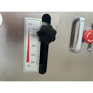 Machine à découper les biscuits commerciale, petite, 50 pièces/min, largeur de la bande 240 mm, <span class=keywords><strong>pour</strong></span> la découpe de pâte à biscuits et de biscuits. - Product Image 6
