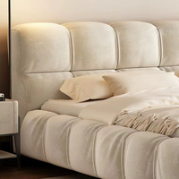 Tempat Tidur King-size Modern Berbahan Suede dengan Rangka Kayu Solid yang Tahan Lama dan Pelapis Lembut untuk Kamar Tidur Utama