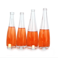 Bouteille en verre de gouttelettes d'eau de 330ml 500ml avec des bouteilles de boisson de jus de bouchon en aluminium de 28mm