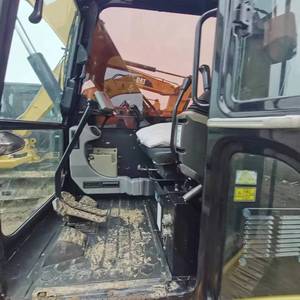 Mini-excavatrice sur chenilles d'occasion Cat 308 de haute qualité pour petits projets domestiques - Product Image 6