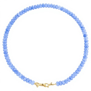 Collar Gargantilla de Cuentas de Aguamarina Cristalina, Delicado con Cuentas de Resina y Aleación de Zinc, Elegante Cierre de Lazo Dorado, Regalo Temático para Enamorados - Product Image 3