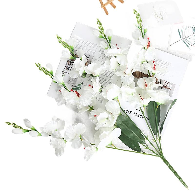 Lys à épée simple à 5 branches blanc