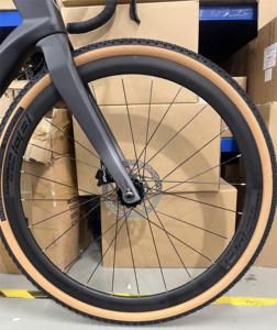Bicicleta de Gravel de Fibra de Carbono V3 2026 NUEVA, 24 Velocidades, Cableado Interno Completo, Freno de Disco Hidráulico, 700*40c, 9.9kg, Bicicleta de Carreras <span class=keywords><strong>Ligera</strong></span> - Product Image 3