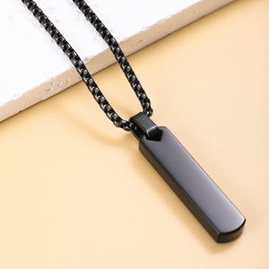 Gran oferta, <span class=keywords><strong>pareja</strong></span>, cadena de clavícula de acero inoxidable grabada personalizada, collar con colgante cuadrado largo geométrico multicolor Simple - Product Image 3