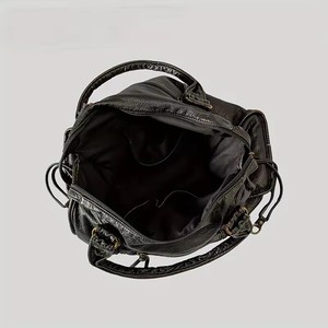 Sac fourre-tout en cuir PU vieilli personnalisé grande capacité pour femme – Sac à bandoulière rétro multi-poches pour usage quotidien – Effet délavé - Product Image 6