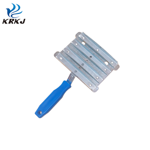 Cettia หวี KD982ขนม้าทรงสี่เหลี่ยมขนาดใหญ่ทำจากโลหะ - Product Image 2