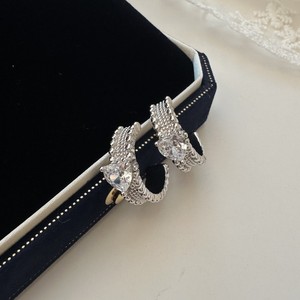 Pendientes de Plata de Ley S925 con Incrustaciones de Circonio, Diseño Curvo en Forma de C, Estilo Retro Medieval Vintage, Lujo Artístico y Ligero - Product Image 4