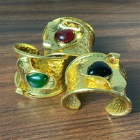 Brazalete de Aleación de Metal Dorado de Moda con Piedras Coloridas, Geométrico e Irregular, Joyería para Mujer