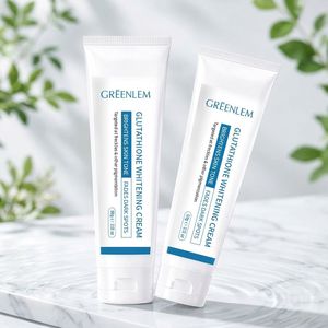 Crème Visage au Glutathion, Acide Tranexamique et Niacinamide – Antioxydante, Éclaircissante, Atténue les Taches Brunes, Hydratante, Peau Éclatante – Marque Privée - Product Image 1