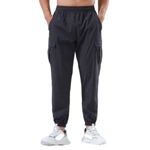 กางเกงแทร็คผู้ชาย สำหรับกิจกรรมกลางแจ้ง ฤดูใบไม้ร่วง ทรงหลวม ผ้าทอ ขาจั๊ม ยืดหยุ่น สำหรับออกกำลังกาย กางเกงคาร์โก้ผู้ชาย มีกระเป๋าข้าง - Product Image 3