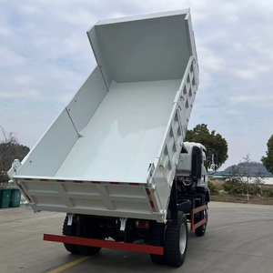 Camión <span class=keywords><strong>Volquete</strong></span> <span class=keywords><strong>Pequeño</strong></span> SINOTRUK HOWO de 6 Ruedas, Directo de Fábrica en China, Camión Ligero 4x4 de 5-10 Toneladas, Diésel Euro 3, 150-250HP, en Venta - Product Image 1