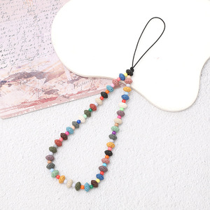 Chaîne de téléphone portable créative en pierre volcanique naturelle, bracelet court perlé coloré, cordon anti-chute pour femme, lanière de poignet - Product Image 4