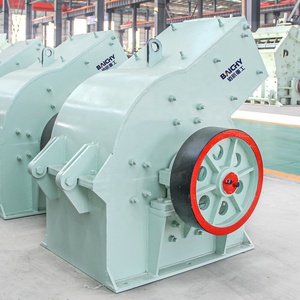 Broyeur à marteaux mobile à moteur diesel pour le concassage de roche basalte et de terre rouge, usine de fabrication de sable portable à vendre - Product Image 3