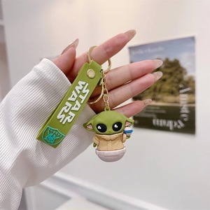 Belle bande dessinée étoile bébé <span class=keywords><strong>Yoda</strong></span> <span class=keywords><strong>porte</strong></span>-clés 3D poupée pendentif guerres voiture clé pendentif <span class=keywords><strong>porte</strong></span>-clés Anti-perte sac décoration <span class=keywords><strong>porte</strong></span>-clés Widget - Product Image 5