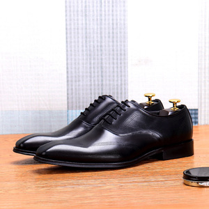 Nouvelles Chaussures en Cuir Décontractées pour Hommes, Sur Mesure, Meilleures Ventes, Imperméables, Semelles Épaisses en Caoutchouc, Finition Vernie, Fermeture à Lacets - Product Image 1