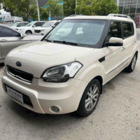 Voiture d'occasion Kia Soul 2013 1.6L ATPremium Hatchback en excellent état à prix bas, exportée de Chine