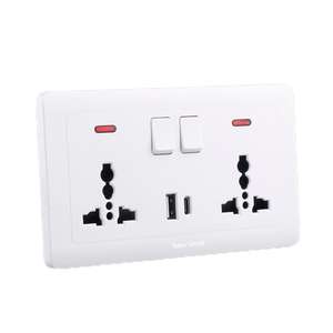 Enchufe de Pared Universal Doble de 5 Pines con Panel Táctil, 10 Tomas de Corriente, Interruptor Eléctrico, Luz Indicadora LED, Diseño Moderno - Product Image 3