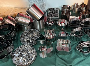 Mini DIY Fondant Cake Mold Pastry Decor 30Pcs Box <b>Set</b> of Stainless Steel Sugar Biscuit Press Stamp Mini <b>Baking</b> Moulds Accessory - Product Image 3