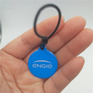 Compartir instantáneamente sin contacto Redes sociales LOST FOUND Phone NFC Llavero - Product Image 2