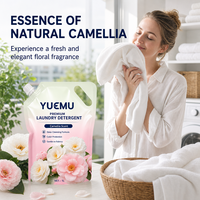 Lessive liquide en poche souple à bec verseur Marque Blanche, parfum Camélia Floral Oriental, 1L, écologique, OEM, vente en gros