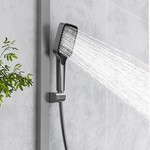 Klasik tarzı LED banyo duş sistemi piyano anahtar tasarım termostatik musluklar yumuşak Jet sprey yağmur şelale küvet sabunlar