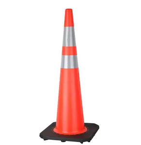 Cône routier en PVC de 36 ''de hauteur cône orange fluorescent avec base en caoutchouc