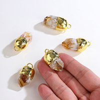 Pendentif en pierre brute de citrine jaune plaqué or 18 carats, incrusté de minéraux naturels, pour la fabrication de bijoux