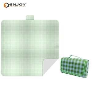プロモーションカスタムアウトドアアイテムポータブル収納折りたたみ式防水ピクニックマット - Product Image 1