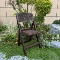 Chaise pliante en résine avec trous, design moderne, haute qualité, durable, pour hôtel, mariage, extérieur, jardin, avec coussin de siège à trous